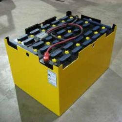 A lift truck battery available to Elk Grove Village, IL